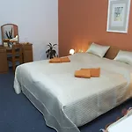 Maria Otel 3*