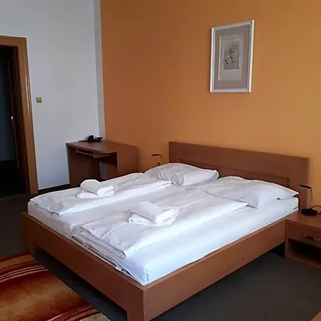 Hotel Maria 3*