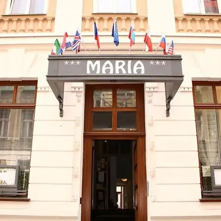 Maria 3*