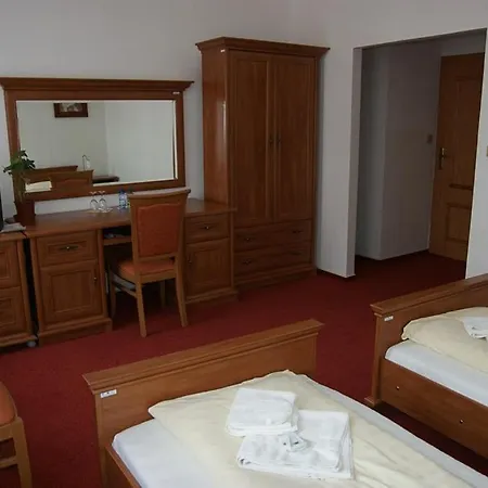 Maria 3* Острава