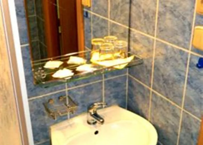 Hotell Maria 3*